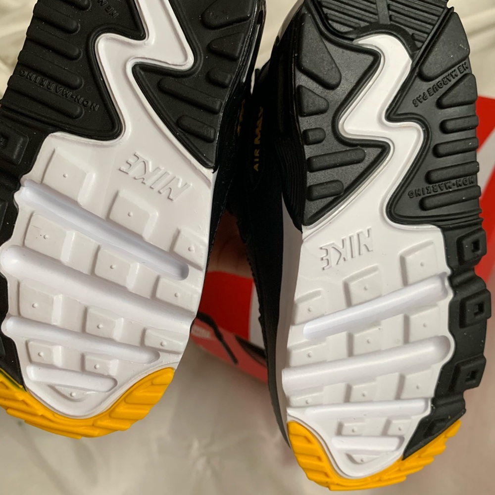 New Boys toddler airmax